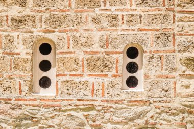 Yunanistan 'daki Meteor Dağı' nın kayalıklarında bulunan Büyük Meteor Ortodoks Manastırı manzarası, Haziran 2018.