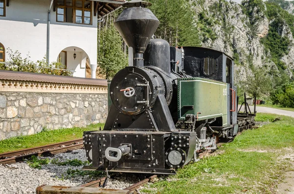16 Ağustos 2014. - Bosna-Hersek. Bosna-Hersek. Viegrad, Bosna-Hersek 'in Sırp Cumhuriyeti' nin doğusundaki Drina nehir havzasında bulunan nüfuslu bir yer. Višegrad yakınlarındaki Dobrun Ortodoks manastırı