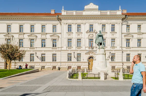 Pecs Hungary October 2018 Statue Lajos Kossuth Governmental Building Pecs — Stockfoto