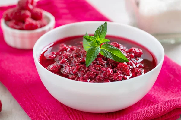 Freshly Prepared Raspberry Jam White Bowl Pink Napkin Close — Stockfoto
