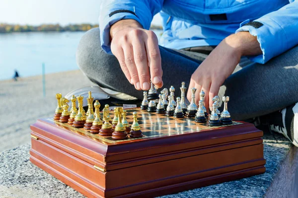 Peão De Xadrez Japonês Shogi Feito De Madeira Foto de Stock - Imagem de  quadros, desafio: 224401066