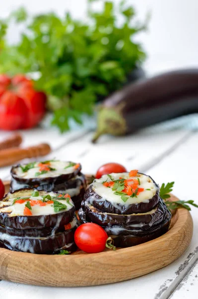 Parmigiana Melanzane Baked Eggplant Tomatoes Cheese Italy Sicily Cousine Vertical — стокове фото