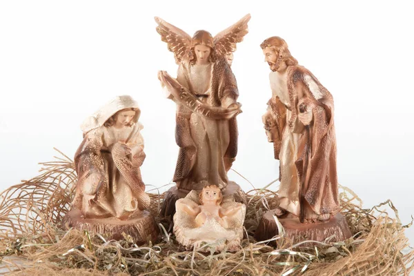 Doğum sahnesi. Beyaz arka planlı geleneksel Noel sahnesi
