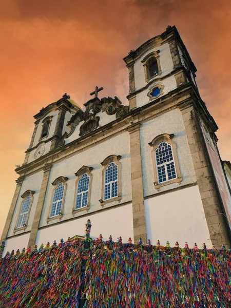 Fachada Iglesia Bonfim Con Cintas Colores Rejilla —  Fotos de Stock