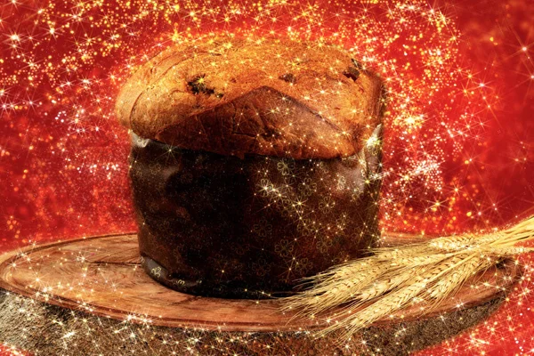 Traditionele Kerst Voedsel Panettone Met Rode Achtergrond — Stockfoto