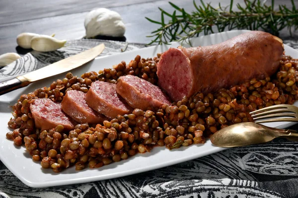 Cotechino Served Lentils Serving Plate Typical Modenese Dish — Stockfoto