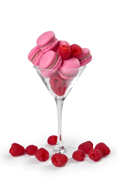 Raspberry Macarons Cupcakes Glass Fresh Raspberries White Background — Fotografia de Stock