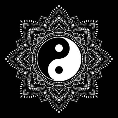 Henna, Mehndi, dövme, dekorasyon için mandala şeklinde dairesel desen. Etnik doğu tarzında dekoratif süsleme ve Yin-yang el çizimi sembolü. Çizgi karalama vektörü çizimi.