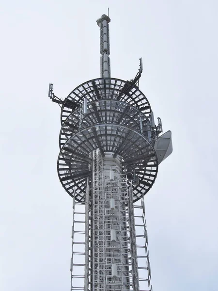 Tóquio Japão Dezembro 2021 Uma Passarela Movimento Calçada Movimento Shinjuku — Fotografia de Stock