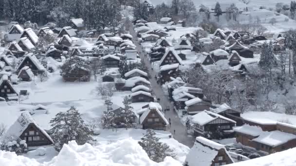 Shirakawago Japón Febrero 2022 Pueblo Shirakawago Cubierto Nieve Invierno Registrado — Vídeos de Stock