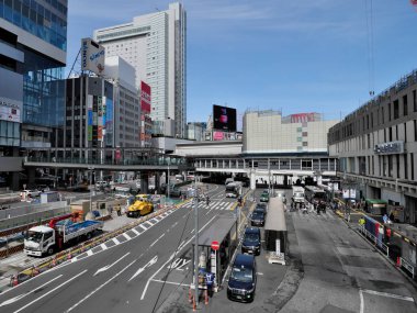Tokyo, Japonya - 19 Mart 2022: Shibuya Tokyo 'da büyük ölçekli yeniden yapılanma planı altında