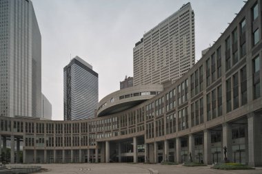 Tokyo, Japonya - 17 Mayıs 2022: Tokyo Shinjuku Bölgesi