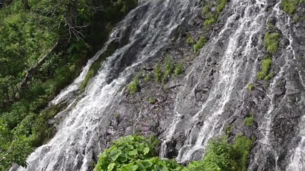 Hokkaido Japonsko Června 2022 Zpomalení Proudu Ošinkošinského Vodopádu Shiretoko Hokkaido — Stock video