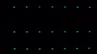 Okinawa, Japonya - 3 Temmuz 2022: Otomatik otomatikman geceleyin aydınlatılmış düğmeler