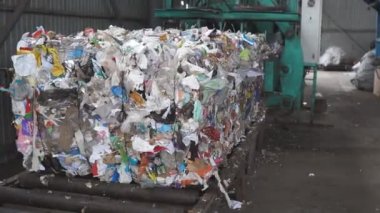 Sağlam ev atıklarının işlenmesi için endüstriyel hatlar