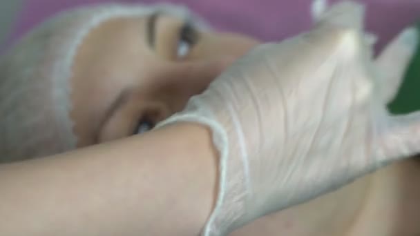 Facial Injection Procedure Plastic Surgery Blockage Facial Muscles Wrinkle Smoothing — Stock Video