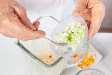 Kolombiya 'nın geleneksel Cauca bölgesinden gelen 