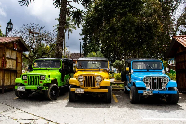 Salento Colômbia Julho 2021 Jeeps Tradicionais Willy Estacionado Praça Principal — Fotografia de Stock