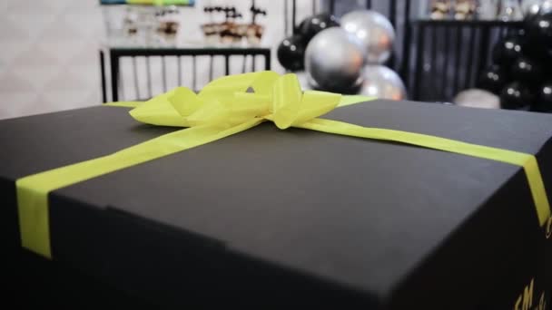 Beautiful Big Black Box Large Yellow Bow Celebration Child Birthday — Stock video