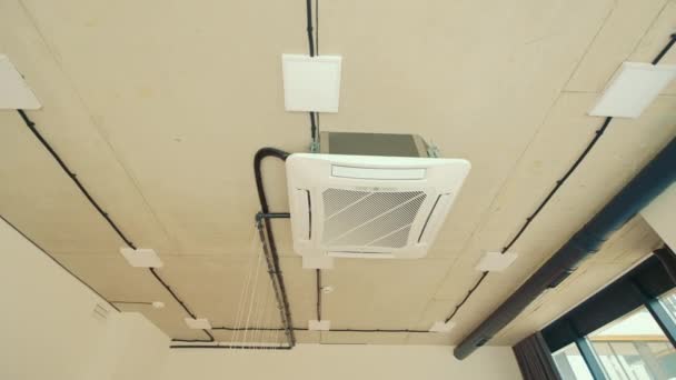 Klimatizace Nachází Stropě Kancelářských Prostor Systém Řízení Klimatizace Místností — Stock video