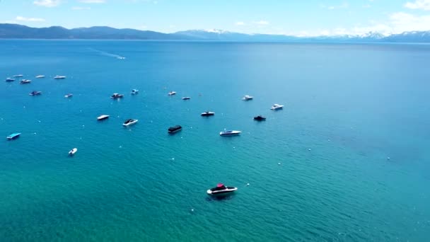 Flying Yachts Motorboats Parked Far Shore Lake Tahoe California Big — Stock Video