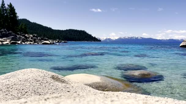 Naturaleza Del Lago Tahoe Agua Clara Olas Movimiento Lento Antecedentes — Vídeos de Stock