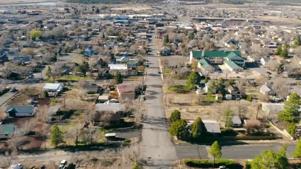 亚利桑那州威廉姆斯市的空中景观 一个古老的村庄 有古老的房屋和没有标志的道路 — 图库视频影像