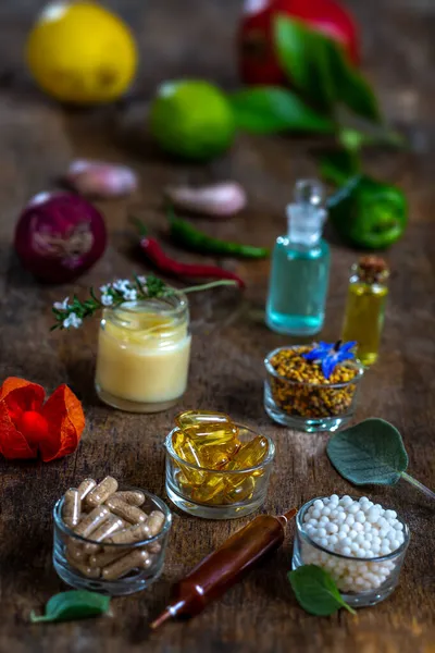 Nahrungsergänzungsmittel - Alternative Medizin - generisches Bild der alternativen Medizin — Stockfoto