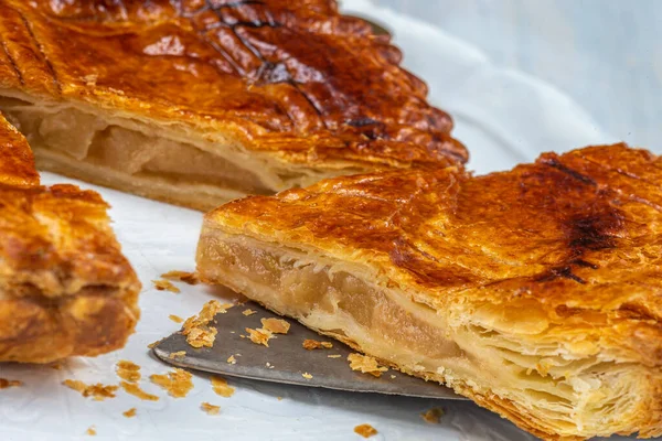 Galette des rois - gâteau feuilleté — Photo