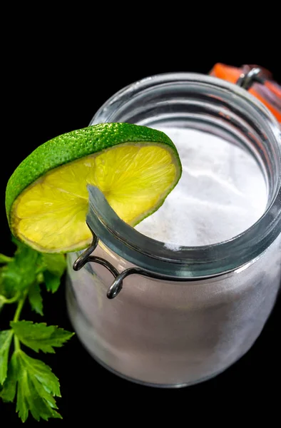 Bicarbonato y limón - El producto para el hogar — Foto de Stock