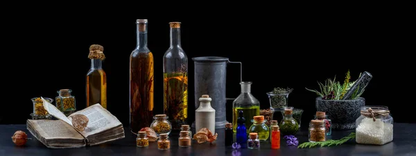 Apothecary- conceptual image ol alternative,herbal medicine — Stock Photo, Image