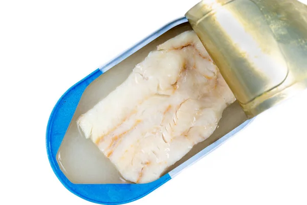 Lata abierta de merluza y lista para ensalada —  Fotos de Stock
