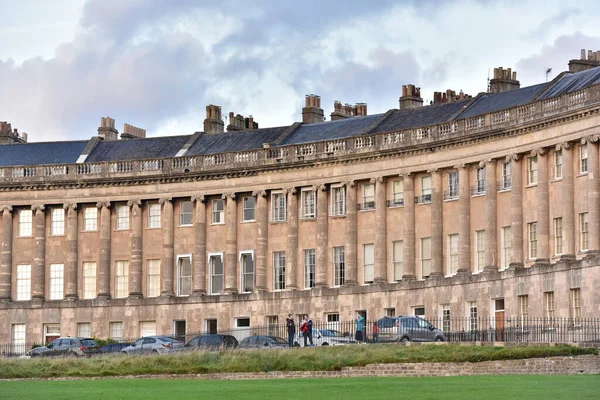 Bath Velká Británie Dubna 2010 Pohled Památku Royal Crescent Centru — Stock fotografie