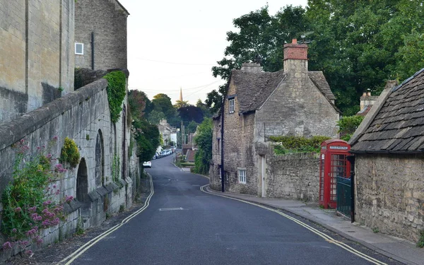 Calle Estrecha Hermoso Casco Antiguo Saber Histórica Ciudad Bradford Avon —  Fotos de Stock