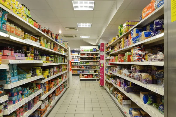 Produtos São Vistos Prateleiras Corredor Supermercado Tesco Dezembro 2014 Londres — Fotografia de Stock