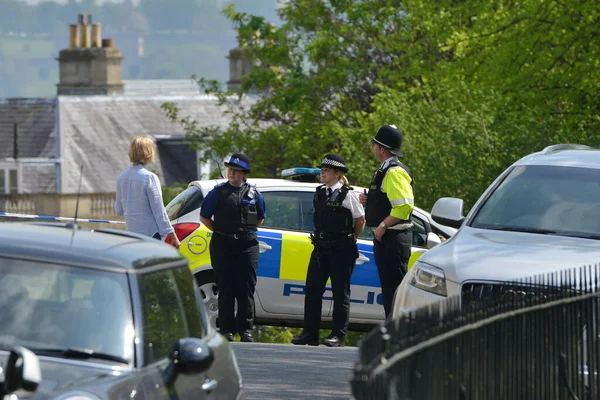 Police Stand Guard Roadblock Incident City Centre May 2016 Bath — Fotografie, imagine de stoc