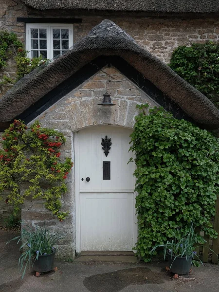 Puerta Entrada Una Hermosa Casa Antigua Una Calle Una Ciudad — Foto de Stock