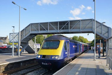 An Intercity 125 train departs a railway station on September 22, 2016 in Trowbridge, UK. Opened in 1848 the station operates on the Wessex Main Line with an annual ridership of 850,000.