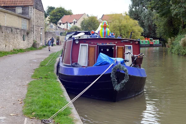 Bradford Avon October 2016 Boats Sit Moored Kennet Avon Canal — Stock Photo, Image
