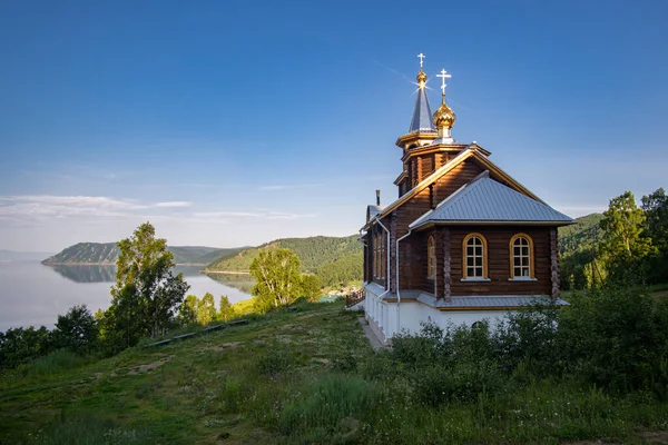 Chiesa Legno Nel Villaggio Baikal — Foto Stock