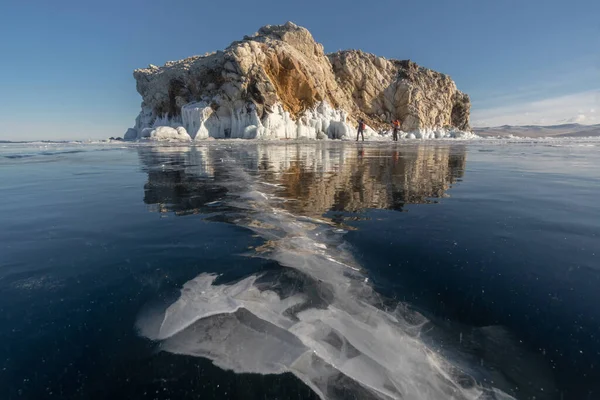 Krásná Trhlina Povrchu Bajkalského Ledu — Stock fotografie