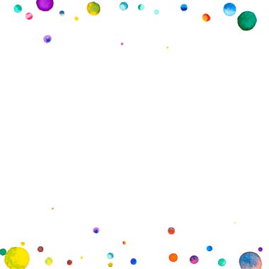 Beyaz arka planda suluboya konfeti. Gerçek gökkuşağı renkli noktalar. Mutlu kare renkli parlak kartlar. Çok güzel el boyaması konfeti..