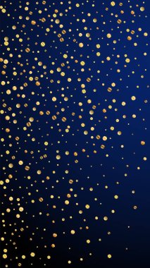 Ekstra şenlikli konfeti. Kutlama yıldızları. Koyu mavi arka planda nadir bulunan altın konfetileri. Büyük şablon şablonu. Dikey vektör arkaplanı.