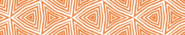 Egzotik, pürüzsüz sınır. Turuncu simetrik kaleydoskop arka planı. Arka plan için çarpıcı dekoratif tasarım ögesi. Yaz mayosu, egzotik, pürüzsüz tasarım..