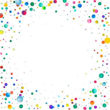 Beyaz arka planda suluboya konfeti. Sevimli gökkuşağı renkli noktalar. Mutlu kare renkli parlak kartlar. Egzotik el boyalı konfeti..