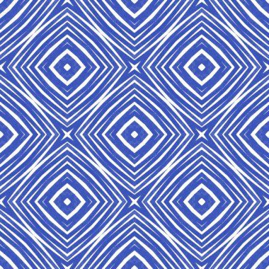 Etnik elle boyanmış desen. İndigo simetrik kaleydoskop arka planı. Yazlık elbise, elle boyanmış fayans. Tekstil hazır eğlenceli baskı, mayo kumaş, duvar kağıdı, ambalaj.