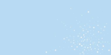 Yılbaşı arka planında kar yağışı var. Hafif uçan kar taneleri ve açık mavi kış arka planındaki yıldızlar. Karlı bayram örtüsü. Geniş vektör illüstrasyonu.