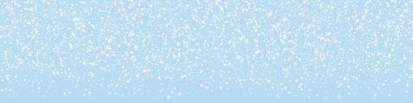 雪のクリスマスの背景 薄緑色の冬の背景に小さな空飛ぶ雪のフレークと星 繊細な甘い雪のクリスマス パノラマベクトルイラスト — ストックベクタ