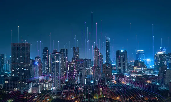 智能城市和抽象网点连接与梯度线 大数据连接技术概念 — 图库照片