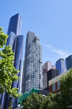 Melbourne 'daki modern ve güzel ofis binası. Dikey biçim